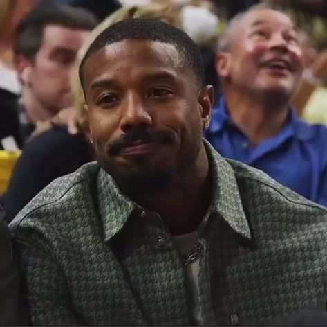 ShAolin PHantAstic ⚡ on Twitter: "Y’all cute in ya lil matching PJs.. https://t.co/q7TLhxgE5o" / Twitter Micheal B Jordan Video, Michael B Jordan Videos, Reaction Clips, Jordan Meme, Jordan Videos, Funny Short Video Clips, Going Through It, Funny Black People, Michael B Jordan