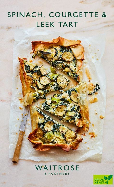 Vegetarian Tart Recipes, Vegetarian Tart, Leek Tart, Taco Boats, Summer Squash Recipes, Yummy Lunches, Squash Recipes, Summer Squash, Tart Recipes