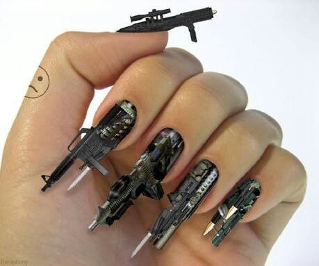 Machine gun Weird Nails, Nail Polish Tutorial, Crazy Nail Designs, Crazy Nail Art, Nail Art 3d, Nail Art Images, Crazy Nails, 3d Nail Art, Cool Nail Designs