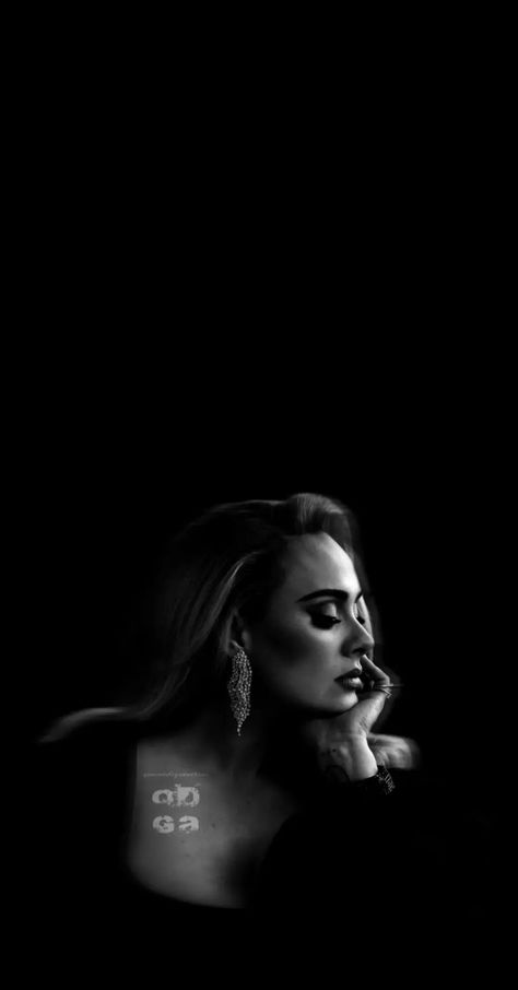 Adele Wallpaper Lyrics, Adele Black And White, Adele Aesthetic, Singer Fanart, Adele Singer, Adele Wallpaper, Wallpapers Music, Adele Music, Adele Photos