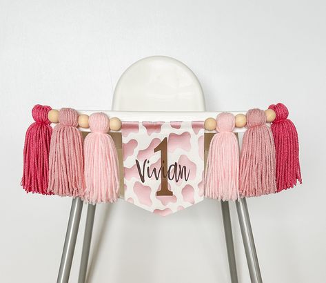 Birthday Highchair, Barn Parties, Baby High Chair, Hemp Twine, 1st Birthday Photos, First Birthday Banners, Farm Theme, High Chair Banner, Birthday Photoshoot