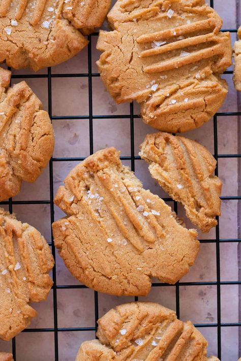 No Sugar Peanut Butter Cookies, Desserts Without Brown Sugar, Peanut Butter Cookies No Brown Sugar, Cookie Recipes No Brown Sugar, Chocolate Chip Peanut Butter Cookies Without Brown Sugar, Few Ingredient Peanut Butter Cookies, Simple Peanut Butter Cookie Recipe, Peanut Butter Cookies Without Eggs, Cookies No Brown Sugar