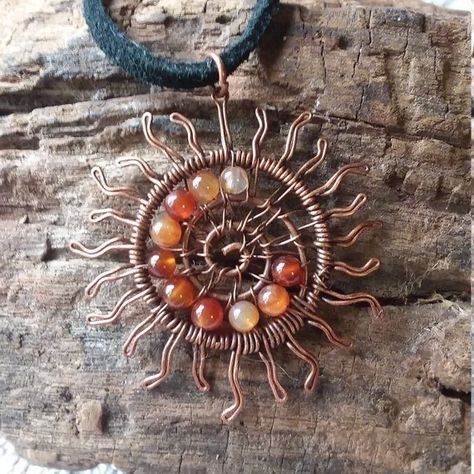 Wire Necklaces, Wire Craft, Wire Jewelery, Wire Wrap Jewelry Designs, Diy Necklaces, Wire Jewelry Making, Wire Wrapped Jewelry Tutorials, Copper Wire Jewelry, Sun Necklace