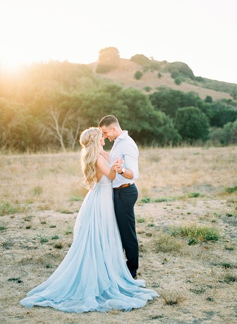 Romantic Hillside Anniversary Photos - Inspired By This Sky Blue Weddings, Rustic Beach Wedding, Summer Wedding Dress Beach, Wedding Anniversary Photos, Beach Wedding Gown, Wedding Dresses Uk, Anniversary Pictures, Summer Beach Wedding, Beach Wedding Dresses