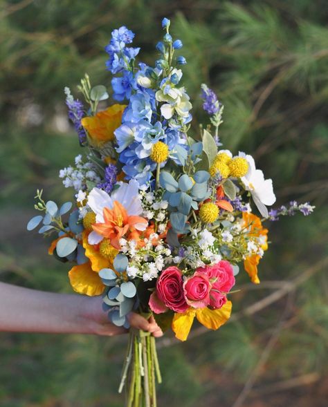 CONGRATULATIONS on your upcoming wedding! This beautiful silk flower bridal bouquet is boho-inspired, with a stunning mix of faux/artificial summer flowers. Gorgeous eucalyptus greenery completes the look and all stems are flawlessly wrapped in ribbon of your color choice. Bouquet measures approx. 14" in diameter by 12" in length (although other diameters are available in drop down menu). Shown here tied with ribbon, but if you are interested in luxurious silk ribbon, this is available for an ex Silk Bouquet Wedding, Silk Flower Bridal Bouquet, Silk Wedding Flowers, Wedding Flower Packages, Silk Bouquet, Bride Bouquet, Silk Flowers Wedding, Real Touch Flowers, Coral Flowers