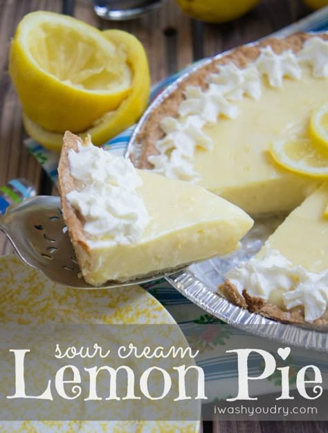 Sour Cream Lemon Pie Sour Cream Lemon Pie, Lemon Sour Cream Pie, Summer Pie, Perfect Pies, Lemon Pie, Sweet Pie, Lemon Desserts, Pie Cake, Pies And Tarts