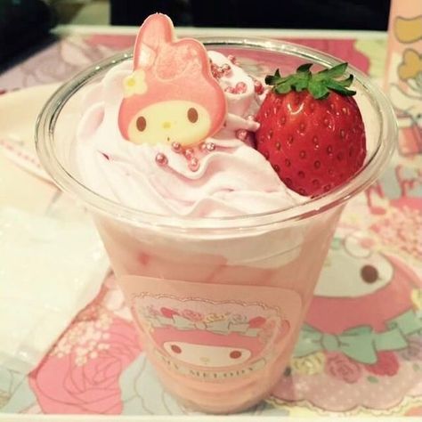 Sanrio Food, V Happy, Kue Macaroon, Chicken Honey, Kawaii Dessert, Kawaii Cooking, Cute Snacks, Cute Food Art, Japanese Candy