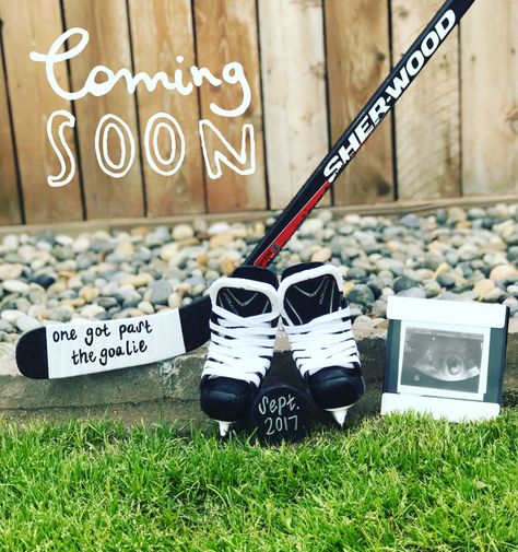 Hockey Gender Reveal Ideas, Hockey Baby Announcement, Hockey Pregnancy Announcement, Hockey Gender Reveal, Baby Announcement To Husband, Fun Baby Announcement, Trendy Baby Blankets, Christmas Baby Announcement, Cute Pregnancy Announcement