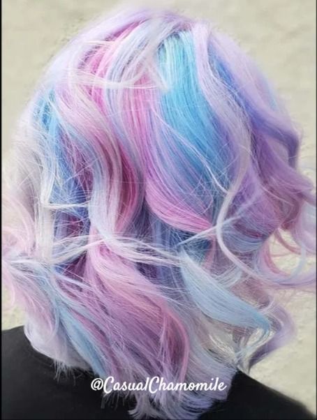 Short & wavy light colored cotton candy hair with bits of lavender mixed in *not my image* Purple Blonde, Blue Purple Hair, Cotton Candy Hair, Dyed Hair Pastel, Light Blue Hair, Galaxy Hair, Candy Hair, Hair Color Crazy, Hair Color Pastel