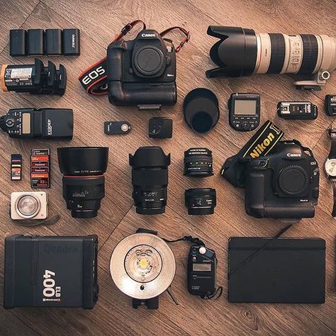 Gear Inspiration of the day!! Take a peek at this wedding photographer's gear - photo by @iletaitunpixel Photographer Gear, Film Camera Photography, Photography Bags, Camera Photos, Photo Gear, Video Games For Kids, Photography Gear, Photography Lessons, Camera Equipment