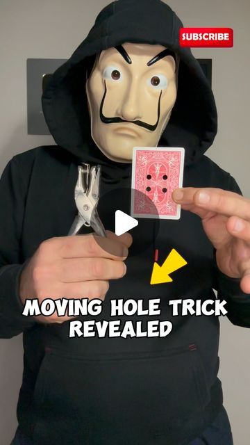 The Mask | Official Page on Instagram: "Moving Hole | Card Trick Revealed 😉 #magic #tricks #tutorial #foryou #neiperte #perte" Card Tricks For Kids, Magic Tricks Tutorial, School Magic, Magic Tricks Revealed, Magic Card Tricks, Card Tricks, Magic School, Magic Tricks, The Mask