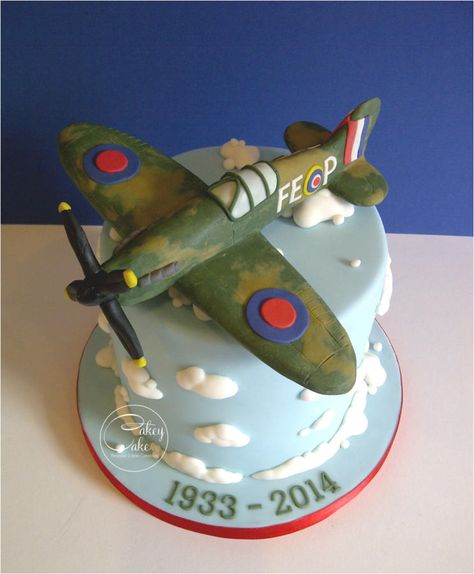 Spitfire Cake for a Wake - Cake by #CakeyCake www.facebook.com/childscakeycake Aeroplane Cake For Men, Plane Cake For Men, Spitfire Cake, Aeroplane Party, Aeroplane Cake, Airplane Cakes, Plane Cake, Box Nails, Army Cake