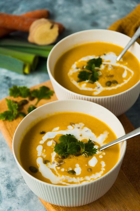 Carrot, leek and ginger soup • A Petits Pois... Carrot Leek Soup, Rice Meat, Leek Pie, Carrot Ginger Soup, Ginger Soup, Meal Plan Ideas, Leek Soup, Carrot And Ginger, Carrot Soup