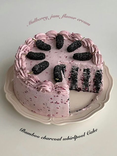 Aesthetic Food Desserts, Purple Cake Aesthetic, Mulberry Cake, Mulberry Recipes, Cake Purple, Purple Cake, Cake Aesthetic, Purple Cakes, Secret Recipe