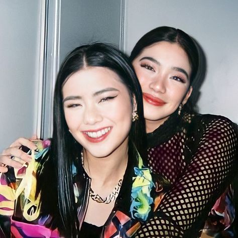 Z Wallpaper Letter Aesthetic, Kylie Padilla, Bini Mikha, Fake Photo Short Hair, Pretty Brunette, Cute Friend Photos, Cute Friends, Friend Photos, Kpop Girls