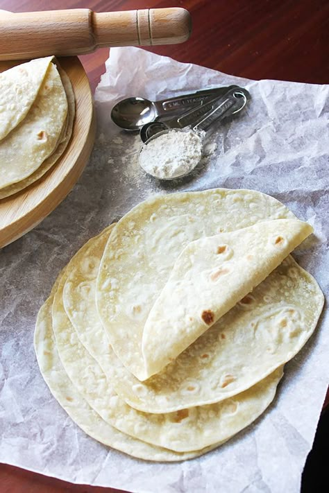 Tortilla Recipe No Baking Powder, Tortilla Recipe Without Baking Powder, How To Warm Tortillas, Arm And Hammer Baking Soda, Homemade Flour, Recipes With Flour Tortillas, Baking Soda Benefits, Homemade Flour Tortillas, Baking Powder Uses