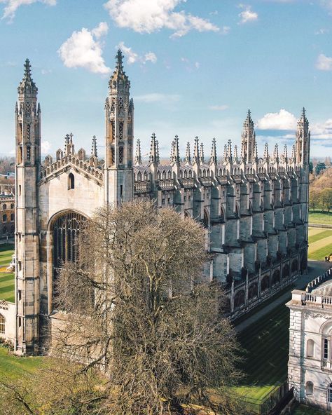 King's College Cambridge, Photography Account, Cambridge College, Kings College, Ribbed Vault, English Castles, Cambridge England, Gothic Cathedrals, King's College