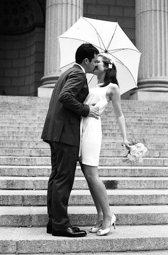 1960's Inspired City Hall Wedding New York City Hall, Under An Umbrella, 1960s Inspired, Cup Of Jo, City Hall Wedding, Courthouse Wedding, Photo Couple, Foto Pose, City Wedding