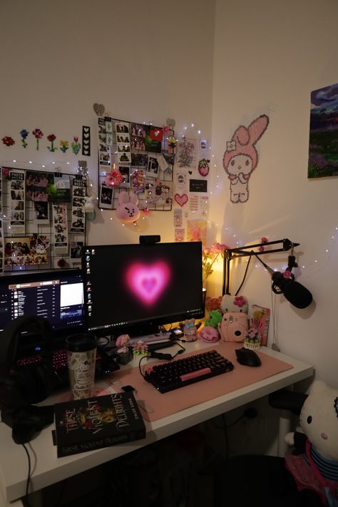 Y2k Desk Setup, Y2k Gaming Setup, Pink And Black Gaming Setup, Polaroids Painting, Room Tour Bedroom, Room Aesthetic Coquette, Gaming Desk Ideas, Heart Desktop Wallpaper, Y2k Desk