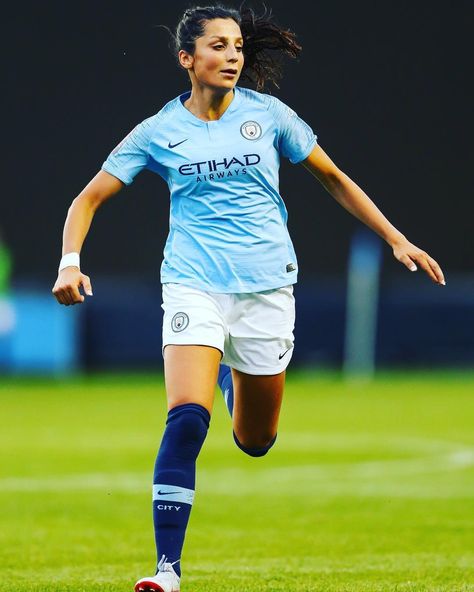 Nadia Nadim #10, Manchester City Women, England Nadia Nadim, Football Women, City Woman, Manchester City, Manchester, England, Football, Running, American Football