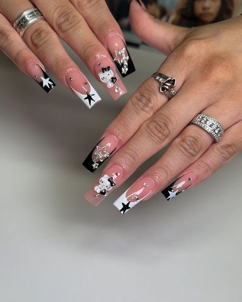 Imnotperfectbutmynailsare | Obsessed with anything Hello Kitty. ⭐️#hellokittynails #whutenaiks #blacknails #edgynails #gothnails #starnails #nailcharms #hellokittycore… | Instagram Dark Hello Kitty Nails, Hello Kitty Nails Black, Black Hello Kitty Nails, Beige Nails Design, Paznokcie Hello Kitty, Kitty Nails, Tapered Square Nails, Punk Nails, Goth Nails