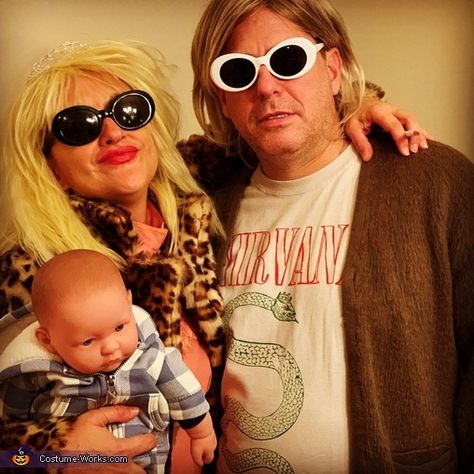 Courtney Love Costume, Kurt Cobain Courtney Love, Slash Costume, Museum Of Pop Culture, Love Costume, Recycled Shoes, Celebrity Costumes, Homemade Costume, Couples Costume