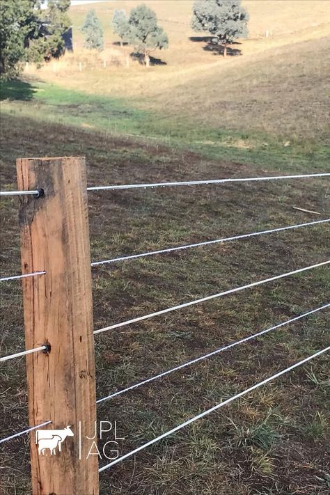 Rural Fencing, Livestock Fence, Post And Rail Fence, Pasture Fencing, Equestrian Barns, Earth Bag Homes, Horse Barn Designs, Horse Fencing, Farm Plans