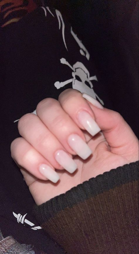 nails acrylic white alternative basic Acrylic Nails Milky White, Milky White Nails Gel, Milky Nails With Glitter, Milky White Nails Acrylic, White Nails Gel, Nails Milky White, Nails Milky, Ball Outfits, Nails Inspiration Pink