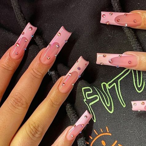 Tapered Square Nails, Smile Lines, Glamour Nails, Really Cute Nails, Acrylic Nails Coffin Pink, Almond Acrylic Nails, Long Square Acrylic Nails, Bling Acrylic Nails, Instagram Baby