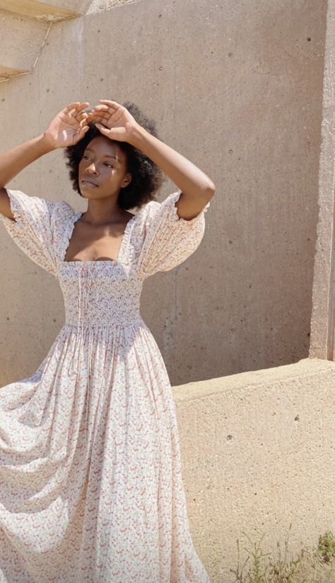 Feminine Aesthetic Outfits, Feminine Black Women, Airy Dress, Elegant Dresses Classy, Super Cute Dresses, Black Femininity, Cute Summer Dresses, Feminine Outfit, Modest Dresses