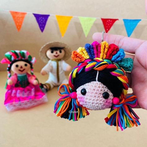 Mexican Crochet, Crochet 101, Mexican Doll, Beginner Crochet Tutorial, Crochet Design Pattern, Crochet Blog, Crochet Doll Clothes, Crochet Diagram, Yarn Projects