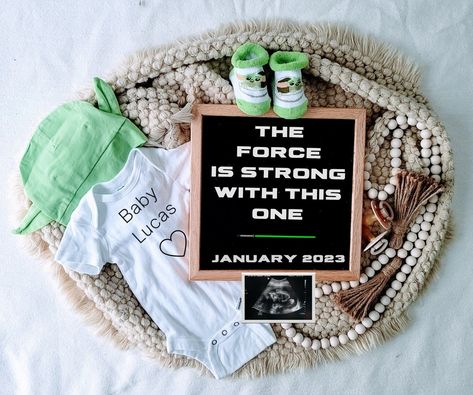 Twin Reveal Ideas, Expecting Twins Announcement, Star Wars Baby Announcement, Star Wars Pregnancy Announcement, Disney Baby Announcement, Twin Pregnancy Reveal, Twin Announcement, Twins Pregnancy Announcement, Motherhood Goals