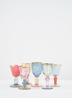 Verre Design, Colored Glassware, Rainbow Glass, Drinking Glass, Vintage Glassware, Kitchen Stuff, Bits And Bobs, Liqueur, Glass Set