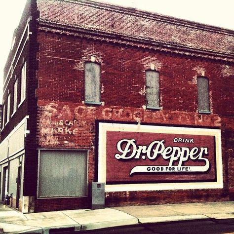 Dr Pepper Aesthetic, Kitsch Architecture, Pepper Aesthetic, Vintage Dr Pepper, Pop Drink, Apothecary Decor, Aesthetic Doctor, Topeka Kansas, Ghost Signs