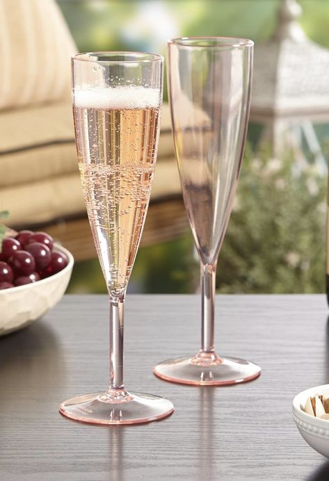 Stemless champagne flutes