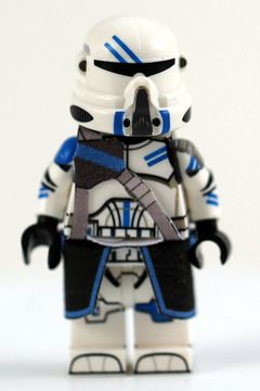 Clone Army Customs | Airborne 5th Fleet Trooper Clone Army Customs, Lego Star Wars Clone Trooper, Custom Lego Clone Troopers, Lego Clone Trooper, Lego Character, Lego Jedi, Star Wars Attack Of The Clones, Lego Clones, Star Wars Figurines