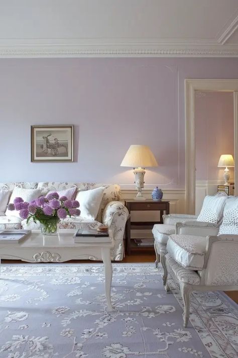 7 Best Calming Living Room Wall Colors - Blog by Cavelights Pale Purple Walls, Living Room Lavender, Lilac Living Room Ideas, Lilac Living Room, Purple Wall Paint, Light Purple Walls, Calm Living Room, Pale Blue Walls, Maria Killam