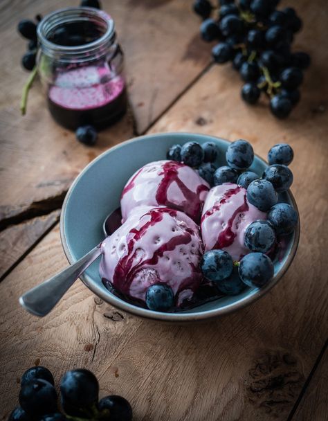 Grape Syrup, Grape Ice Cream, Pasta Cake, Pizza Burger, Roast Chicken Leftovers, Cake Ice Cream, Pomegranate Molasses, No Churn Ice Cream, Ice Cream Recipe