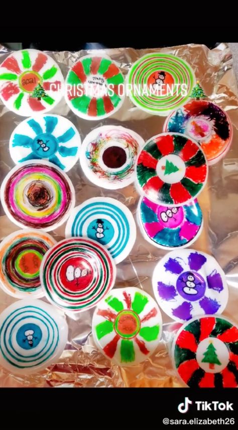 Plastic Cup Christmas Crafts, Plastic Cups Christmas Ornaments, Shrinky Dink Cup Ornaments, Solo Cup Christmas Tree Ornament, Sharpie Cup Ornament, Steam Christmas Ornaments, Plastic Cups Ornaments, Christmas Cup Ornaments, Ornaments From Plastic Cups