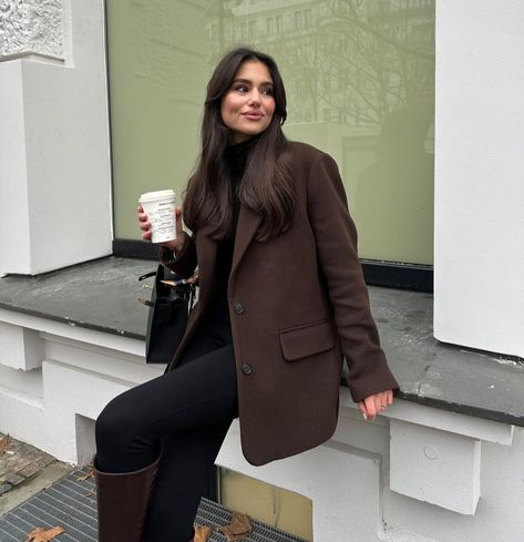 Aesthetic Winter Outfit, November Fashion, Brown Outfits, Best Winter Outfits, What Was I Thinking, Winter Fashion Outfits Casual, Business Outfits Women, Aesthetic Winter, Fashion Fail