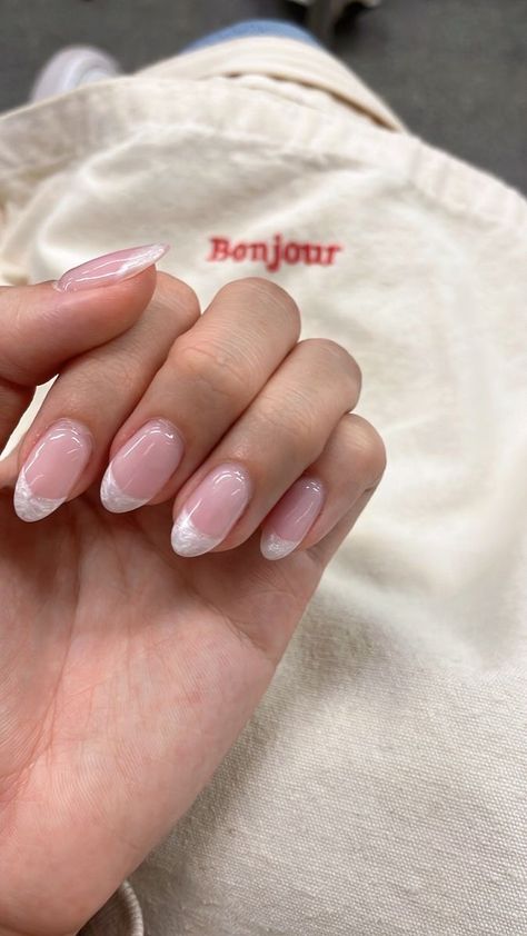 Short Classy Nails, Simple Gel Nails, Summery Nails, Simple Acrylic Nails, Pretty Gel Nails, Pearl Nails, Soft Nails, Bride Nails, Bridal Nails