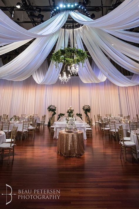 Wedding Reception Ceiling Design, Indoor Wedding Reception Decorations Ceiling Draping, Drapery For Wedding Reception, Tulle Draping Wedding Ceiling Decor, Ceiling Decor For Wedding, Wedding Decor Draping, Ceiling Drapes Wedding, Wedding Ceiling Draping, Ceiling Draping Wedding