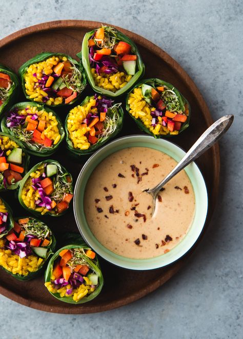 Collard Green Rainbow Rolls with Turmeric Rice & Spicy Peanut Dipping Sauce Minimalist Recipes, Vegetarian Wraps, Rainbow Roll, Collard Green, Glutenfree Recipe, Peanut Dipping Sauces, Sunflower Butter, Minimalist Baker, Hearty Meal