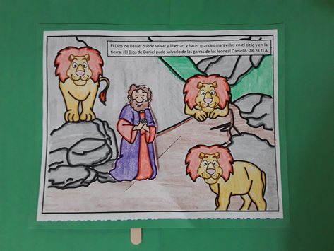 Manualidad interactiva de Daniel en el Foso de los Leones. Daniel And The Lions, Christian Preschool, Kids Sunday School Lessons, Children's Church Crafts, The Fruit Of The Spirit, Bible Teacher, Church Camp, Kids Bible, Gods Girl