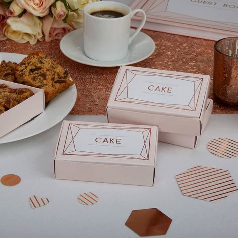 Wedding cake boxes for your guests. Wedding Cake Slice Boxes, Wedding Cake Slice, Cake Favor Box, Geometric Wedding Cakes, Blush Wedding Cakes, Wedding Cake Boxes, Rose Gold Wedding Cakes, Cake Favors, Rose Gold Cake