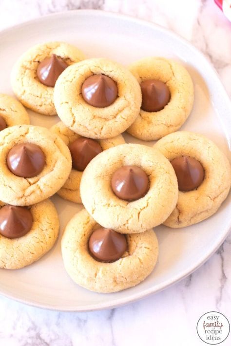 Hersey Kiss Cookies, Cookies Hershey Kiss, Thumbprint Cookies Hershey Kiss, Peanut Butter Kiss Cookies Recipe, Elf Poop, Family Recipe Ideas, Christmas Thumbprint, Cookies Thumbprint, Baking Corner