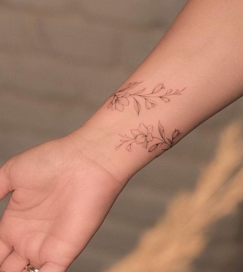 Arm Wrap Tattoo, Bird Tattoos Arm, Wrap Around Wrist Tattoos, Wrist Bracelet Tattoo, Maching Tattoos, Around Arm Tattoo, Wrap Around Tattoo, Wrap Tattoo, Flower Wrist Tattoos