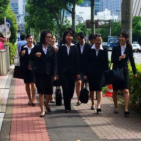 Japanese Fashion Part Two: “Recruit Suits” and Why Boring Fashion Matters Spandex Suit, Gender Pay Gap, Gender Inequality, Working Women, Gender Equality, Woman’s Day, Working Woman, Japanese Fashion, Woman Face