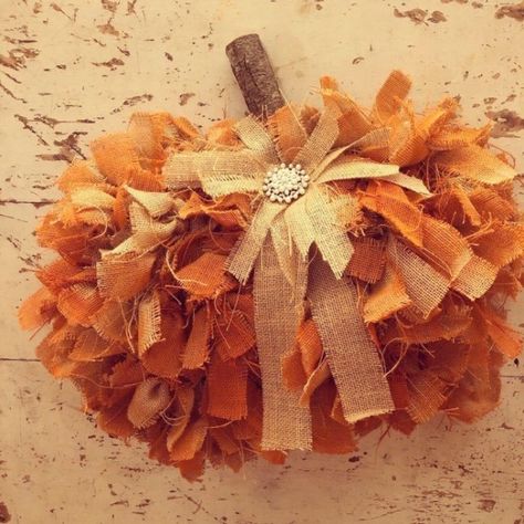 DIY Dollar Tree Rag Pumpkin Wreath - The Shabby Tree Shabby Wreath, Pumpkin Wreath Diy, Burlap Pumpkins, Dollar Tree Pumpkins, Fall Pumpkin Crafts, Fall Decor Diy Crafts, The Shabby Tree, Fall Decor Dollar Tree, Dollar Tree Fall