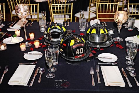 Firefighter Banquet, Firefighter Wedding Ideas, Christmas Banquet Decorations, Firefighters Wedding, Cake Firefighter, Firefighter Wedding Photos, Firefighter Wedding Cakes, Retirement Party Centerpieces, Fireman Wedding